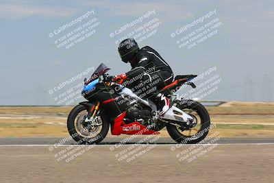 media/Sep-10-2023-Pacific Track Time (Sun) [[44210541ad]]/Group C/1240pm (Wheelie Bump)/